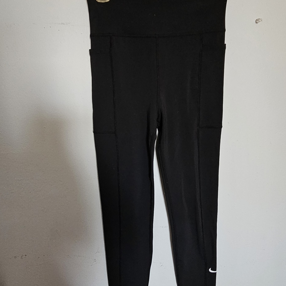 Nike Black Dri-FIT Performance Leggings with White Logo